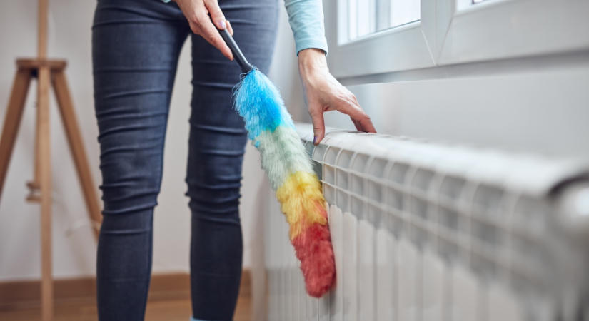 A fűtési szezon előtt költekező: 4 legjobb módszer a lapos radiátorok takarítására
