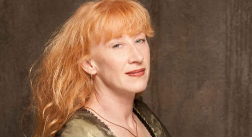 Mi van a maszk mögött? – Loreena McKennitt története jóval több a zenénél