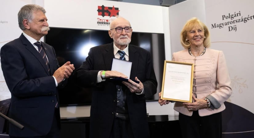 Baranyi László színészt díjazta a Polgári Magyarországért Alapítvány