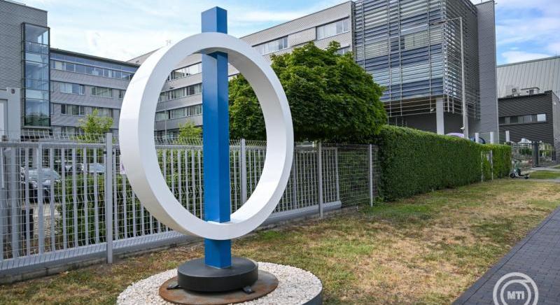 Megvan, milyen alapelvek szerint működhet a közmédia az átmeneti időszakban