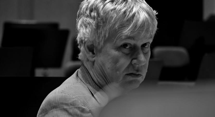 Bántalmazónak nevezték Kocsis Zoltánt, rengetegen állnak ki a zongoraművész mellett