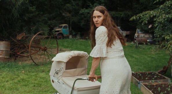 TERHES TÁRSASÁG Hanna Bergholm: Az éjszaka szülötte