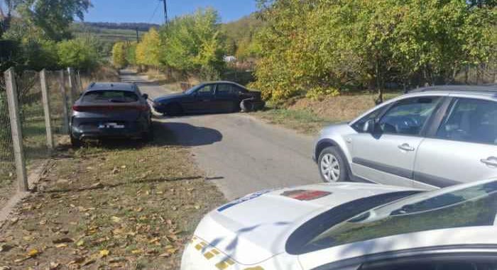 Őrült autós üldözés volt Szekszárdon, több doboz sörrel menekült az ámokfutó