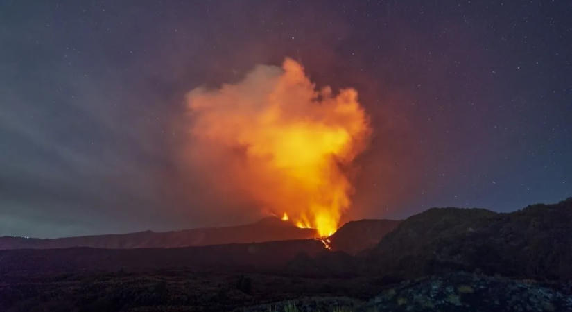 Villámcsapás végzett egy amerikai turistával az Etna oldalán