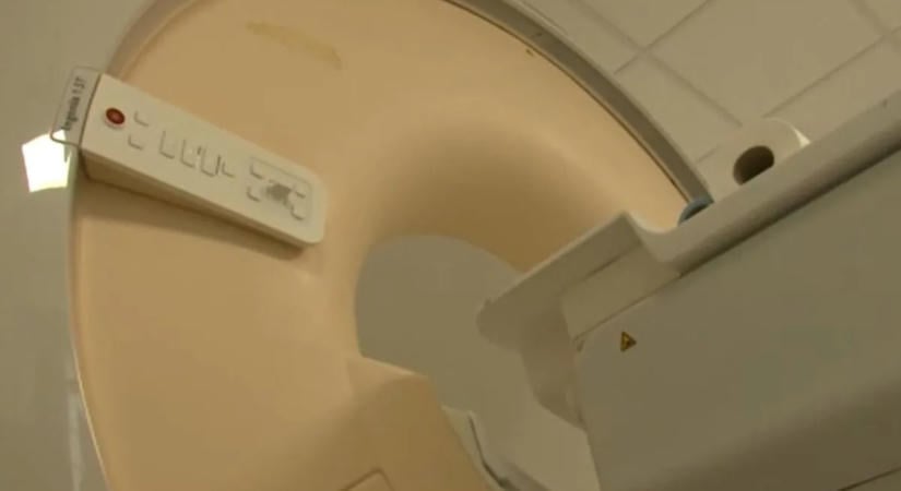 Leállt a János Kórház MR-készüléke, más kórházakba irányítják a betegeket