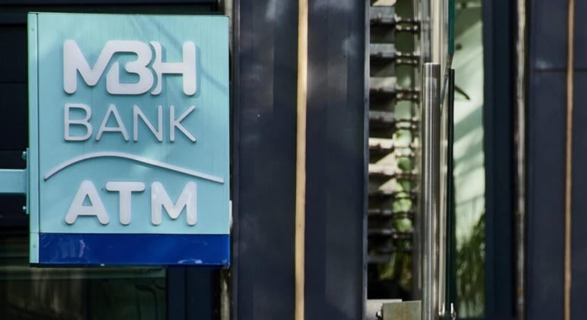 Vigyázz, mikor utalsz: több hazai banknál is leállások jönnek