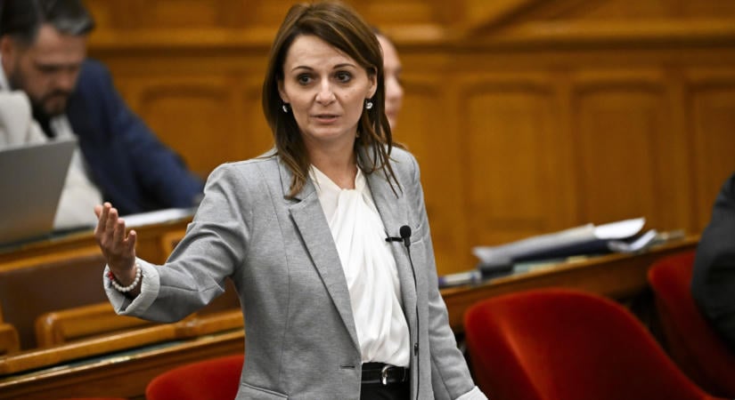 Változás jön a falubuszok használatában - Bejelentést tett Lőrincz Viktória