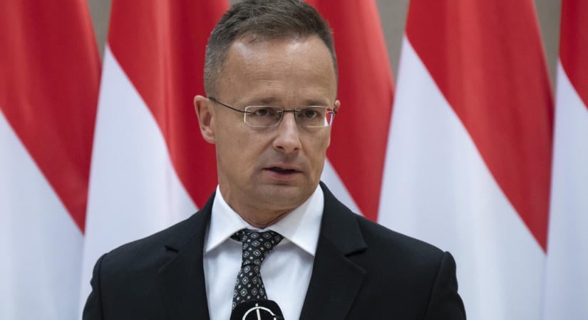 Kollégiumfelújítás, Porsche és 2,3 milliárdos osztalék – kiderült, honnan jön Szijjártó Péter feleségének bevétele