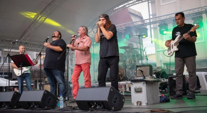 A Vadpörkölt-fesztiválon (is) ünnepel a Shabby Blues Band