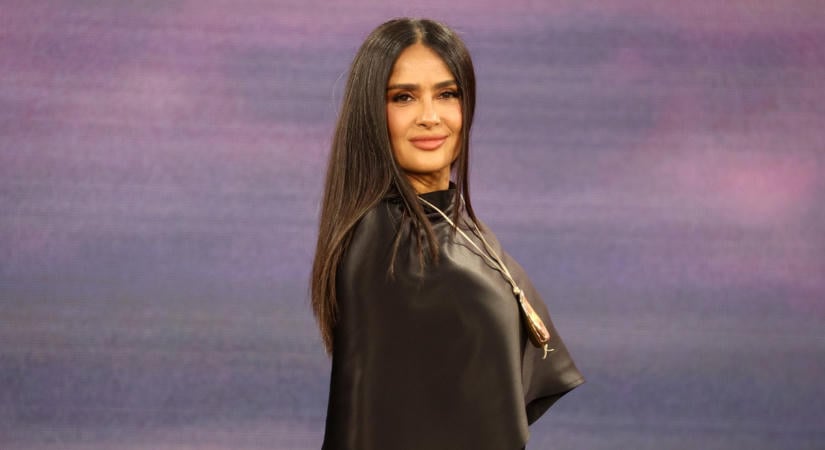 Így néz ki most Salma Hayek 19 éves lánya: Valentina egy magazin címlapján ragyog – fotó