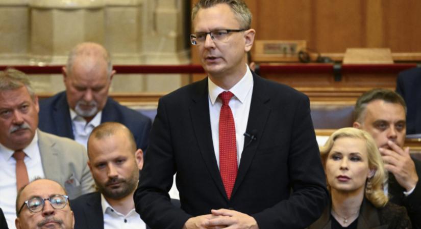 Rétvári Bence Magyar Pétert bírálta Novák Katalin beiktatása miatt