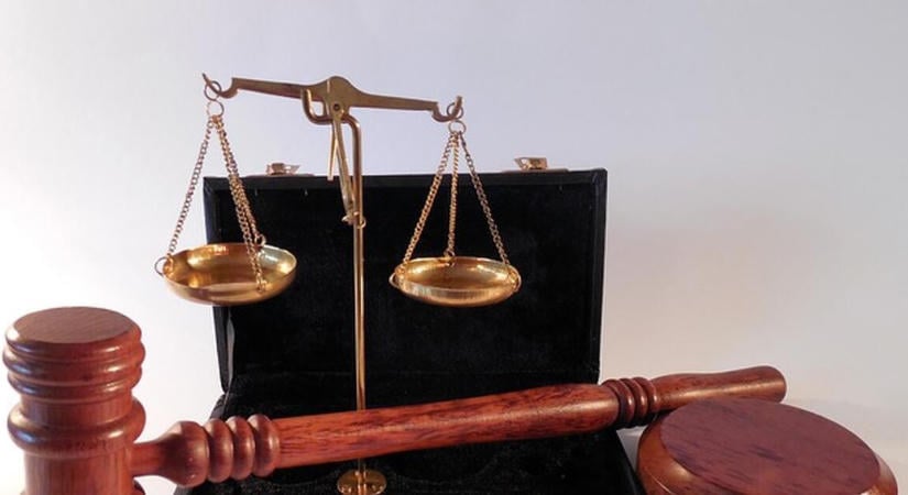 Büntethetővé tették a közfunkcióhoz kapcsolódó jogellenes meggazdagodást