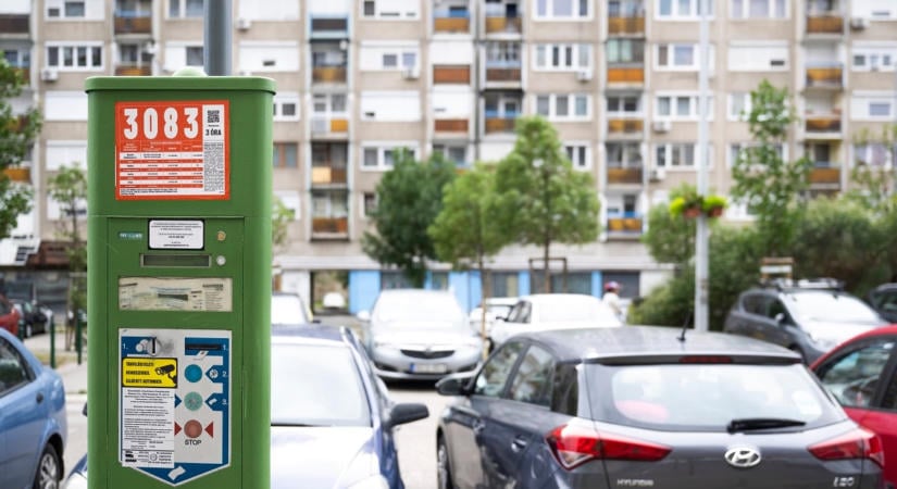 Jövőre duplájára nőnek a budapesti parkolási díjak