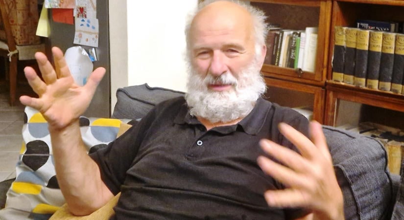 Eörsi László: A cancel culture korai, diktatórikus változata volt, ahogy Kádárék igyekeztek kitörölni ’56 emlékét