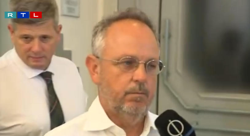 Bús Balázs karját 3 hete poloskák csipkedik a szegedi Csillag börtönben