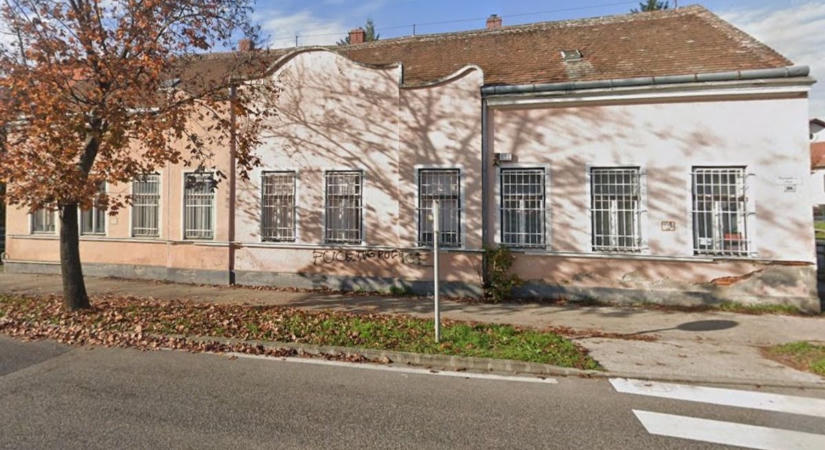 Bejelentették: árverezik a sárvári posta épületét - itt vannak a részletek