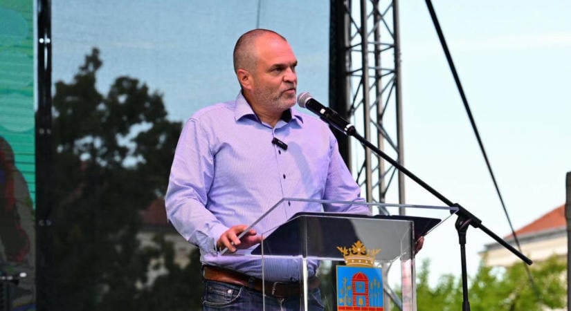 Hadházy Ákos: Egy tiszás képviselő is hasznot húzott a paksi földvásárlásokból