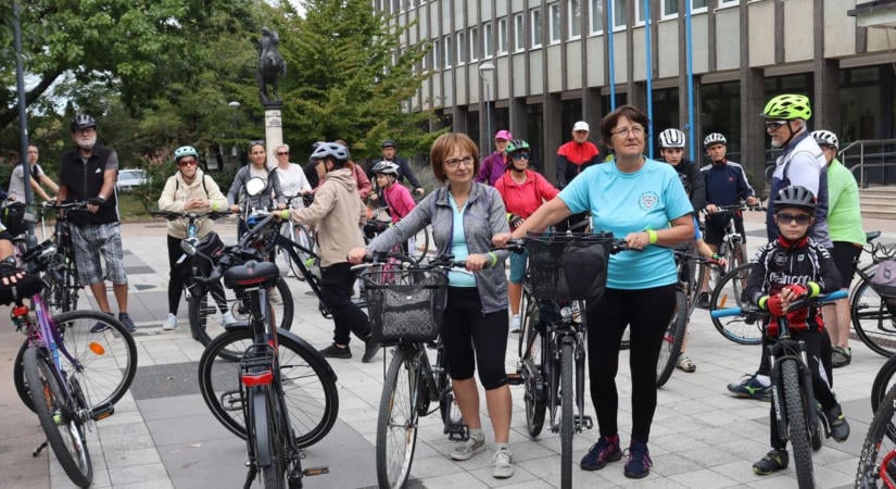 Háromévestől a nyugdíjasig nyeregbe pattant mindenki: így tekert szombaton Zalaegerszeg! (videó)