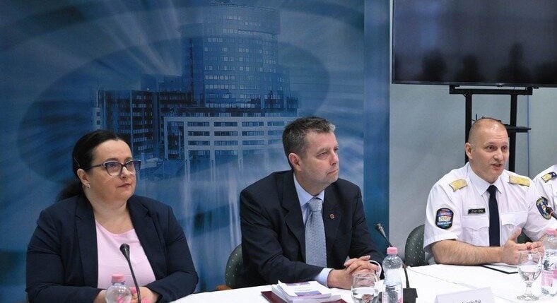 „Egy vezető ügyész megmondta, ki ellen lehet nyomozni és kit nem lehet kihallgatni” – Megszólalt Fürcht Pál az Egyenes beszédben