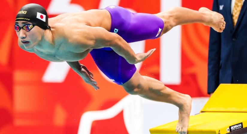 Phelps óta nem látott világrekord, 17 éves japán úszó robbant be a köztudatba