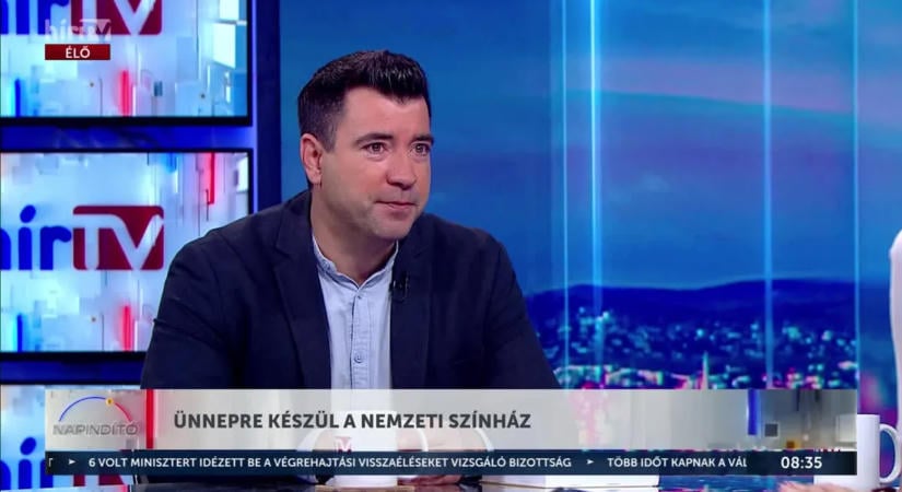 Ünnepre készül a Nemzeti Színház