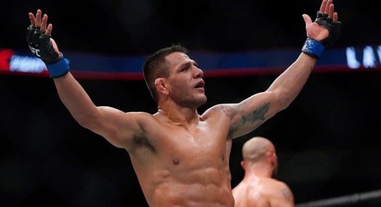 Bejelentették a 41 éves Rafael dos Anjos visszatérését!