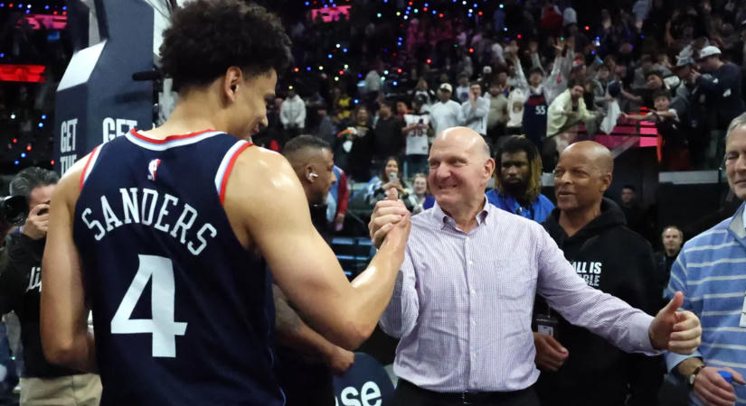 NBA: példátlan büntetést kapott a Los Angeles Clippers