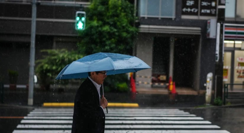 Ettől rettegtek a szakértők - Tombol a tájfun Japánban, Mexikóban a hurrikán. Itt a szuper El Nino