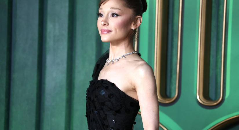 Állandóan Ariana Grande külsejét kritizálták, most visszavonul a nyilvánosságtól