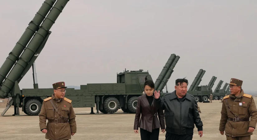 Az ukrán katonai hírszerzés szerint újabb észak-koreai rakétaegységet telepíthetnek Oroszországba