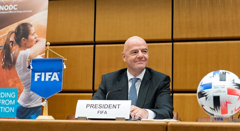 Fontos döntést hozott Infantino