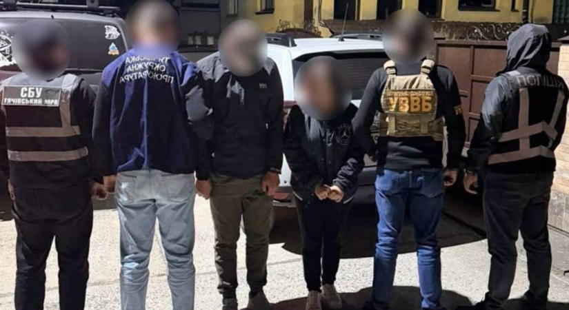 Közösségi médiában keresett ügyfeleket egy 19 éves embercsempész Aknaszlatinán