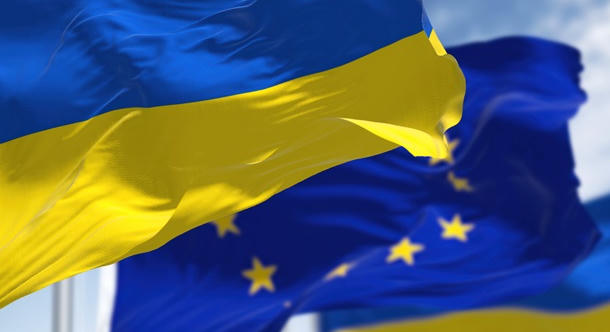 Az EU felszólította szövetségeseit, hogy segítsenek Ukrajnának a költségvetési hiány megszüntetésében