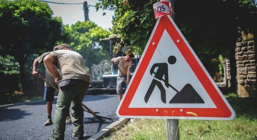 Új utak, körforgalmak és teljes felújítások – több nagy fehérvári beruházás is rajtra vár