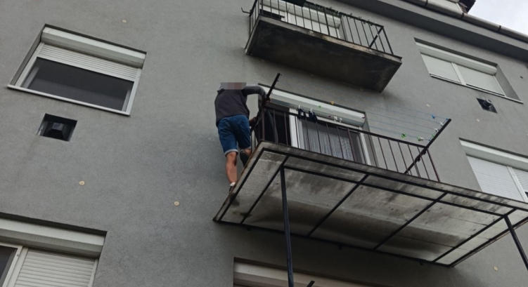 Erkélyen át próbált menekülni a rendőrök elől a pápai kávétolvaj – így ért véget a hajsza