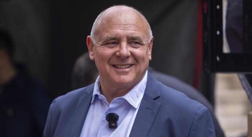 Rónai Egon megmutatta szülinapos feleségét, Zsanettet – fotó