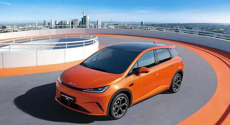 Érkezik a BYD európai piacra tervezett plug-in hibridje