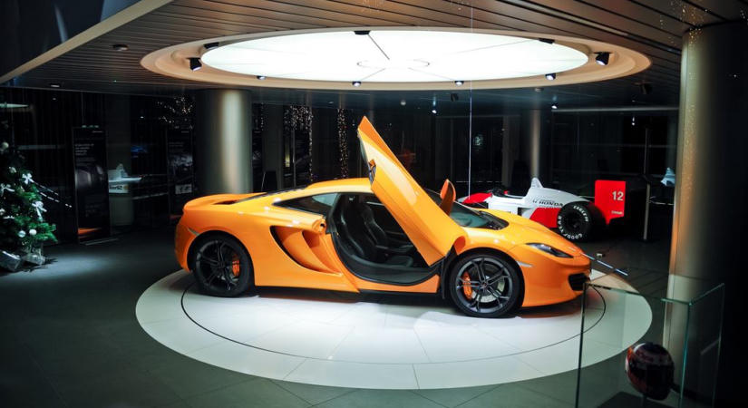 Teljes arculatváltás lesz a McLarennél - Gucci irányba mennek el