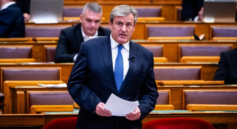 Kapitány István bejelentette, mikor válhat le Magyarország az orosz gázról