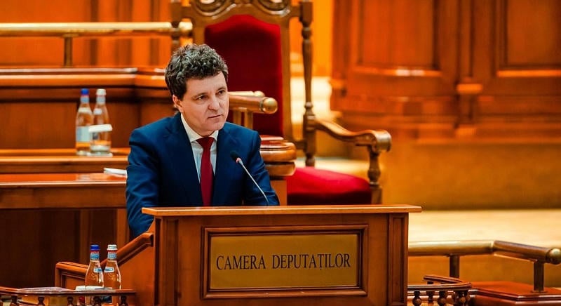 Patthelyzet: Megnyílt az út az előrehozott választások előtt, de a döntés Nicușor Dan kezében