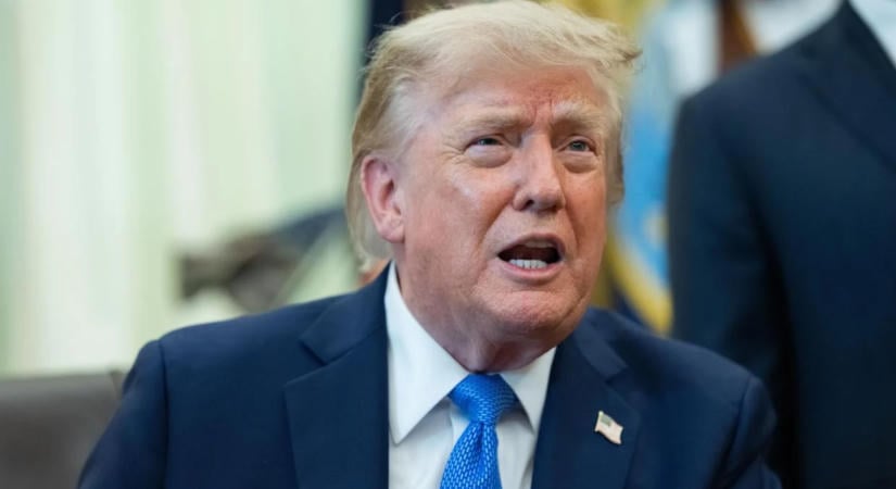 Donald Trump egy vita miatt nyilvánosságra hozta Tom Cotton republikánus szenátor privát telefonszámát