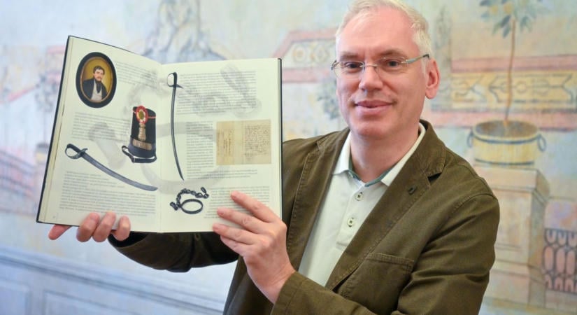 Október 6. az aradi vértanúk napja - Egy Győr környéki huszártisztet, Jókai hősének ihletőjét is halálra ítéltek Aradon