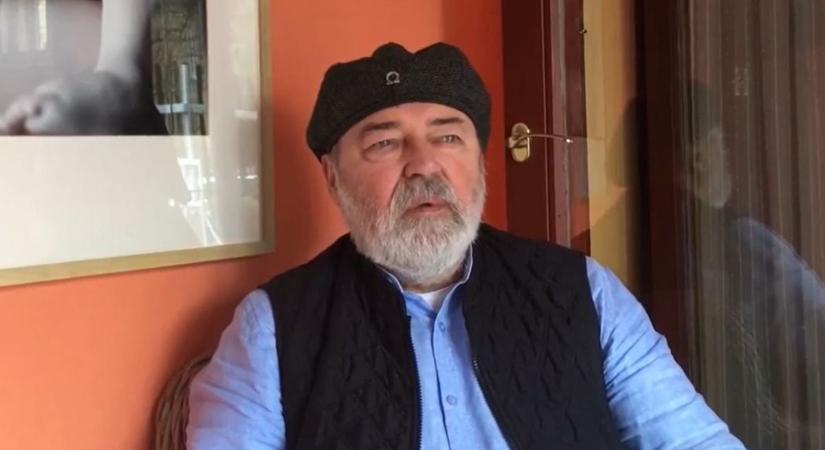 Mentőt hívott magára az Omega zenésze