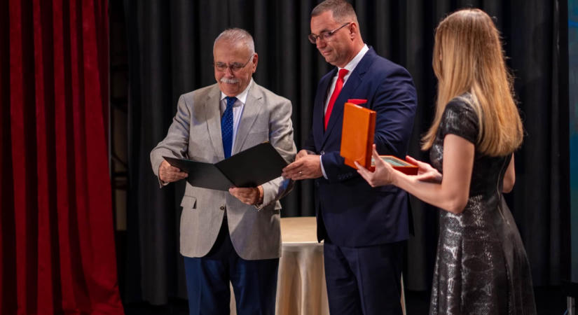 Ülgür Gökhan vehette át idén az Ács János Emlékérmet