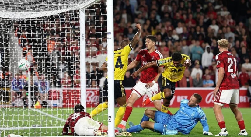 Hat gólt szerezve ment tovább a Brentford; legyőzte a Nottinghamet a Leeds az angol Ligakupában
