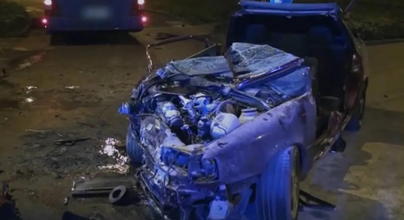Jogosítvány nélkül száguldozott Csepelen: 19 éves utasát vitte a halálba – videó