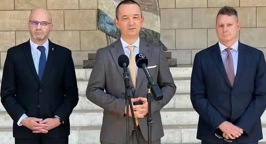 Benyújtotta lemondását a médiatanács egyetlen ellenzék által delegált tagja