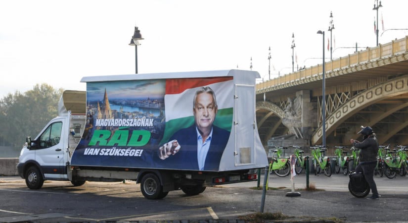 Amikor Orbánra poloska szállt: tavaly nagyon más volt a Fidesz nemzeti ünnepe