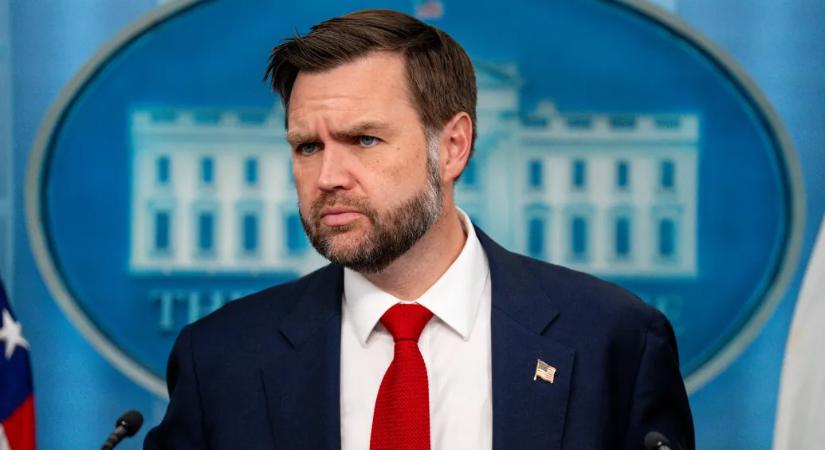 J. D. Vance-nak nem tetszik, ahogy a pápa a bevándorlásról gondolkodik