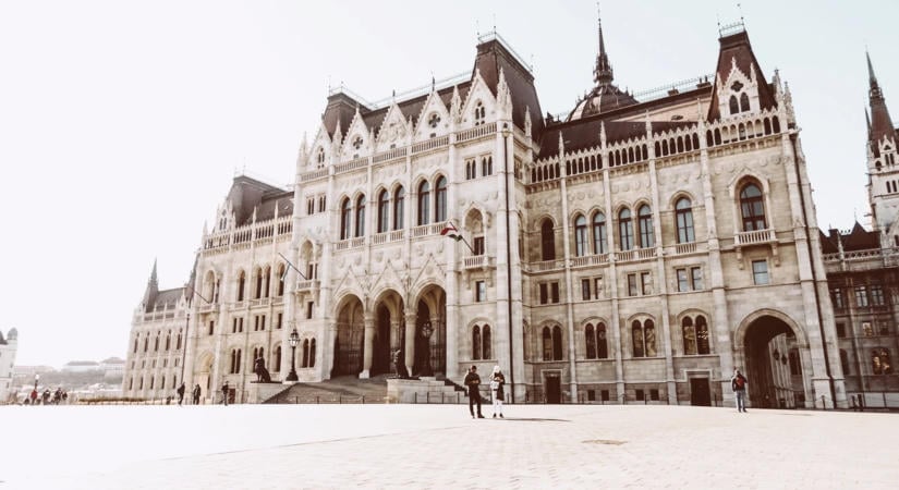 Egy séta Budapest történelmében az 1956-os forradalom helyszínein